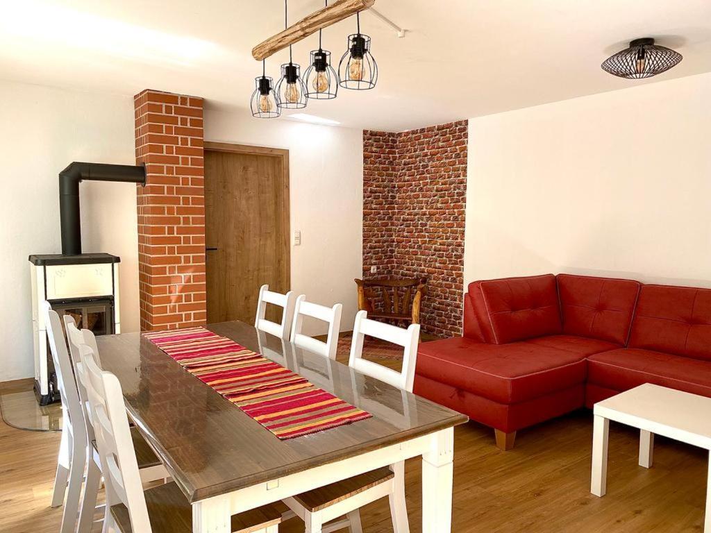 Ferienhaus Mariental รูโดลชตัดท์ ภายนอก รูปภาพ